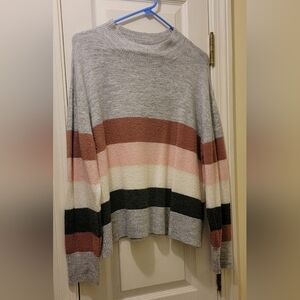 BEACH LUNCH LOUNGE Womens XL Sweater Excellent pre-owned condition.  Retail $58.